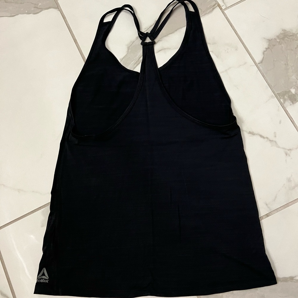 Reebok Top